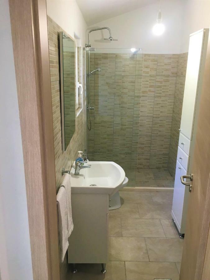 Apartments Kurelja Lastovo Екстериор снимка