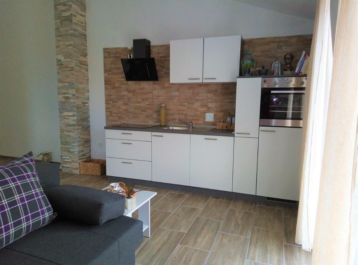 Apartments Kurelja Lastovo Екстериор снимка