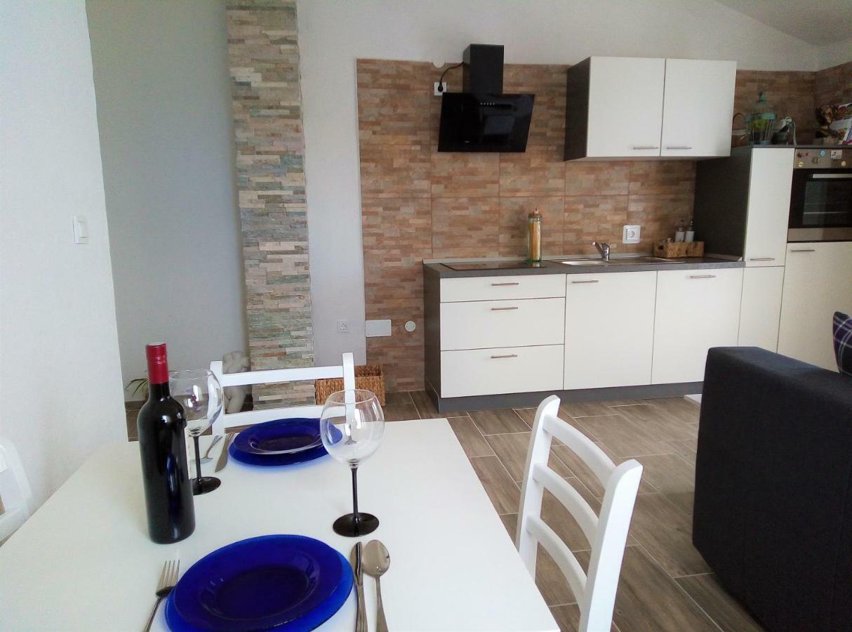 Apartments Kurelja Lastovo Екстериор снимка