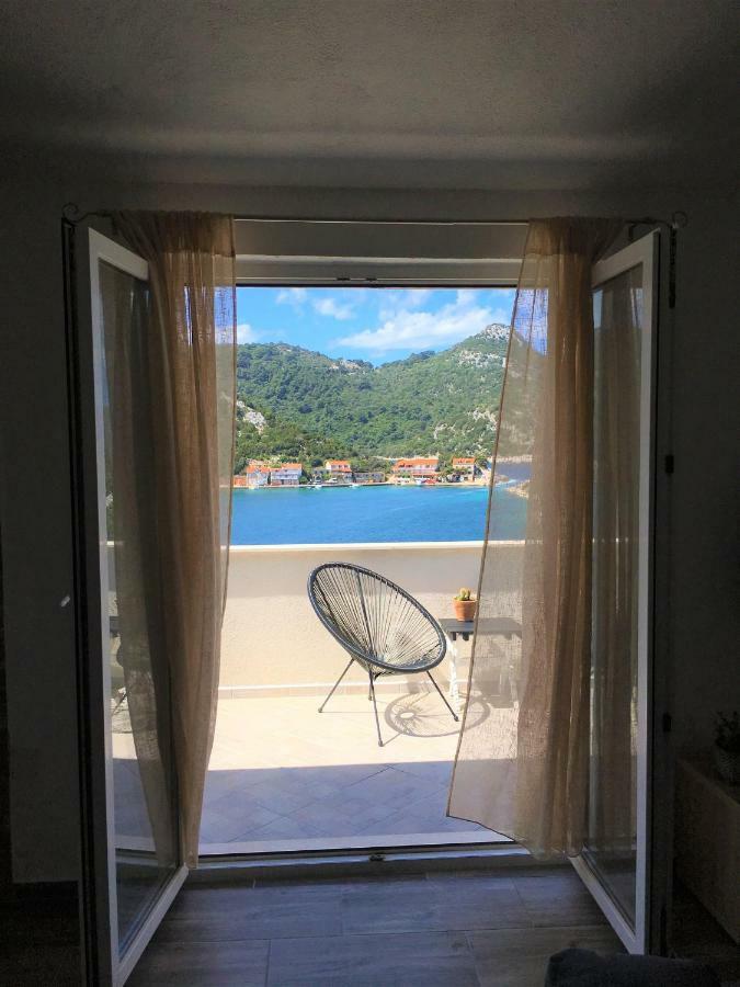 Apartments Kurelja Lastovo Екстериор снимка